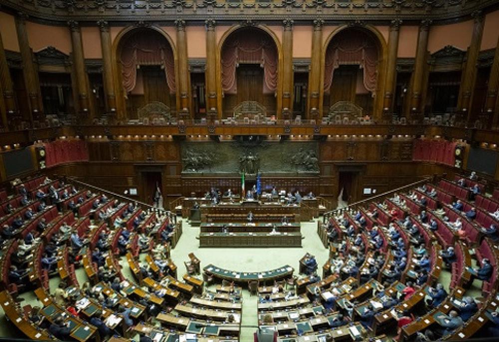 Procreazione assistita, a 17 anni dalla legge il Parlamento vuole fare chiarezza