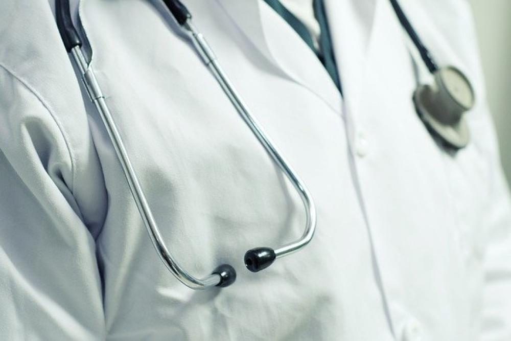 In corsia i sanitari ucraini. Potranno esercitare per un anno in Italia