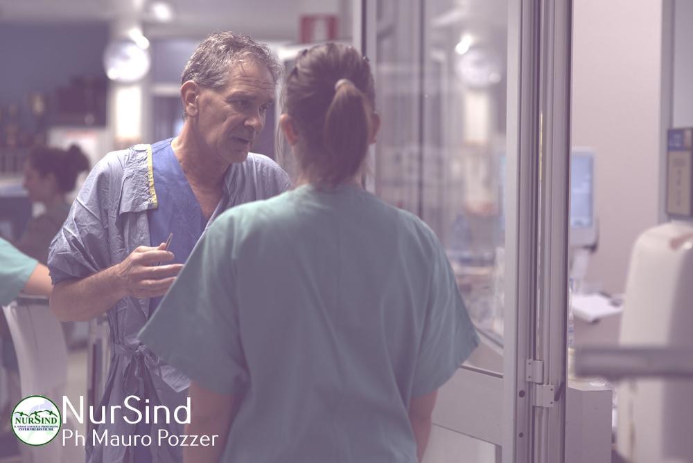 Basta mettere le mani nelle tasche degli infermieri